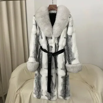 Dámský kabát Zelený kabát s límcem z liščí kožešiny a králičí podšívkou Velikost: L, Barva (Varianta): Bílá