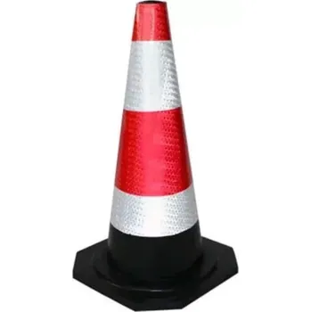 Dopravní zařízení Bílo-červený plastový reflexní dopravní kužel s gumovým podstavcem - šířka 32 cm, výška 45 cm