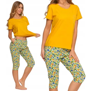 Dámské pyžamo ROZKOŠNÉ DVOUDÍLNÉ DÁMSKÉ PYŽAMO MORAJ - KRÁTKÝ RUKÁV, KALHOTY S KVĚTINOVÝM VZOREM - XXL