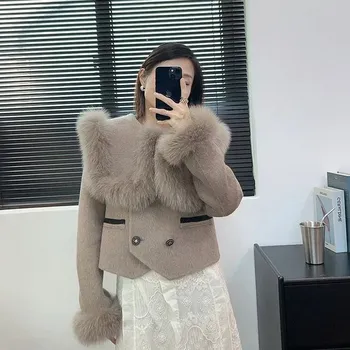 Dámský kabát Dvouřadý vlněný kabát – límec a kožešinové rukávy Barva: Khaki, Velikost: S