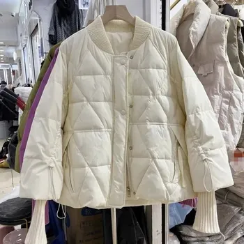 Dámská parka Dámská bunda s pletenými rukávy – baseballový styl Barva: Bílá, Velikost: M