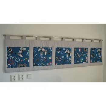 Dětsný nábytek Šatoli.cz Velký kapsář za postel 200x50 cm Herní konzole na světle šedé