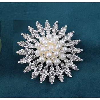 Brož Brož Bílá perlová vánoční vločka