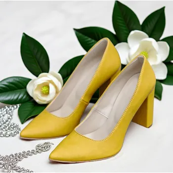 Dámské lodičky Žluté lodičky kožené Velikost obuvi: 42