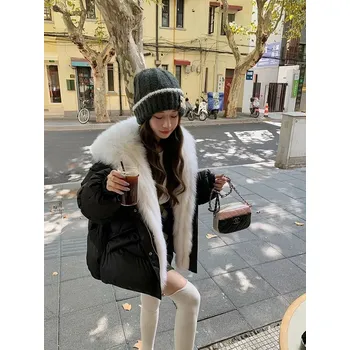 Dámská parka zimní bunda s kapucí – s pravou kožešinou a pásem Barva: Černá, Velikost: M