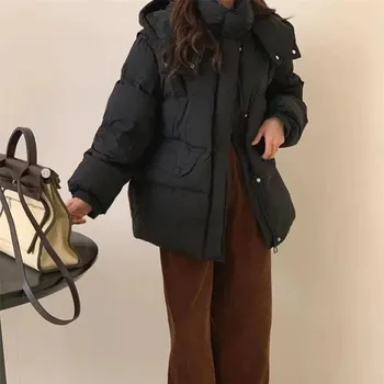 Dámská parka prošívaná bunda s nastavitelným pasem Barva: Černá, Velikost: S