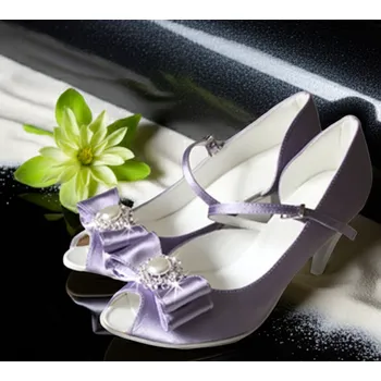 Dámské lodičky Saténové svatební boty s perleťovou ozdobou - světle fialové Velikost obuvi: 34
