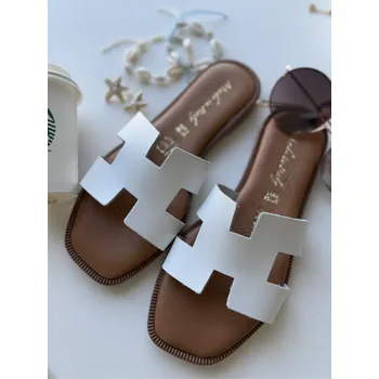 Dámské pantofle Mishel Kožené nazouváky bílá Velikost: 38