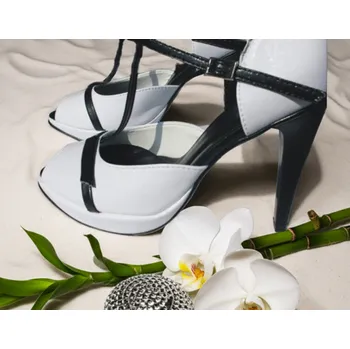 Dámské lodičky Dámské kožené boty na platformě - černobílé Velikost obuvi: 34