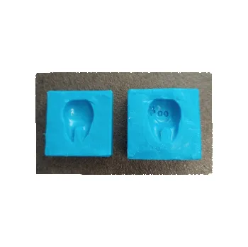 Jedlá dekorace na dort ZOUBEK MOŘSKÝ KONÍK