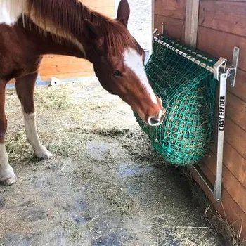 Čištění pro koně EASY FEEDER - Nástěnné síťové jesle na seno rozměr Oka sítě 60 x 60 mm