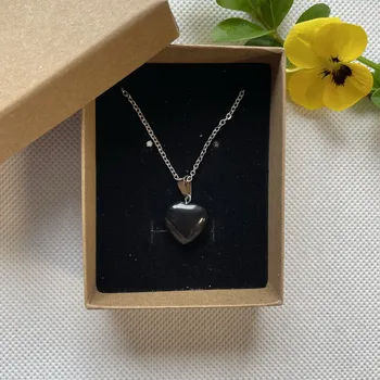 Dárková krabička Dárková sada pro učitelku se šperkem srdce z minerálu - více variant Přívěsek: Černý kámen