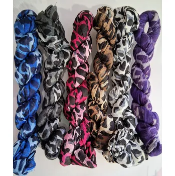 Šála Hedvábná šála Varianta: Modrá Rozbalev(n)o