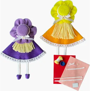 Panenka Kreativní sada - panenka z filcu Barva : fialová