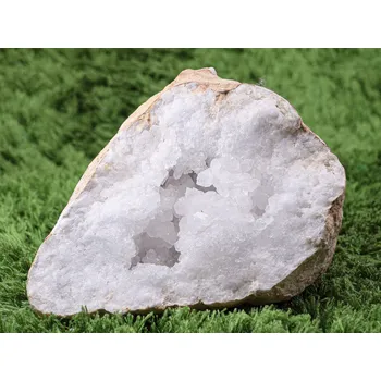 Drahý kámen Magieprirody.cz Křišťálová geoda 3.97 kg - 17x17x15 cm Brazílie #KRG19