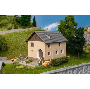 Modelová železnice H0 - malý engadinský dům