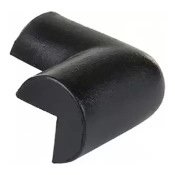 Černá elastická ochrana rohů zdí a stěn "typ A" - délka 6,5 cm, šířka 5 cm, výška 4 cm