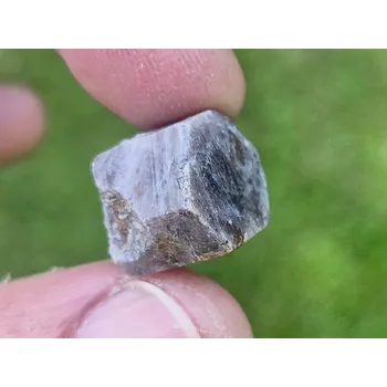 Přírodní kámen Přírodní rubín krystal 5,3g (Tanzánie)