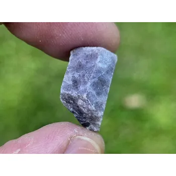 Sběratelství Přírodní rubín krystal 4,7g z Tanzánie