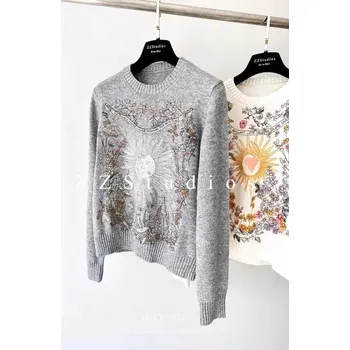 Dámský svetr vlněný svetr s výšivkou – květinový motiv Barva: Šedá, Velikost: S