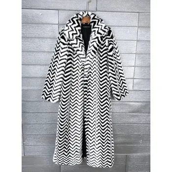 Dámský kabát Dlouhý pruhovaný kabát z umělé kožešiny s límcem Barva: Černo-Bílá, Velikost: M