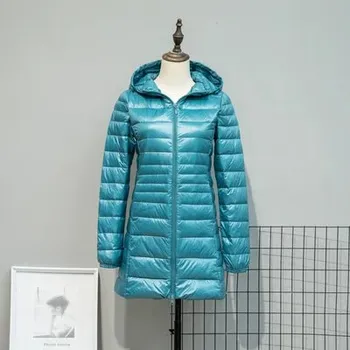 Dámská bunda Dlouhá dámská péřová bunda – lehká, větruodolná, zimní s kapucí Barva: Růžová, Velikost: 7XL