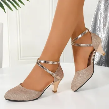 Dámské lodičky taneční boty s uzavřenou špičkou a třpytivým povrchem Barva: Béžová, Velikost: 41