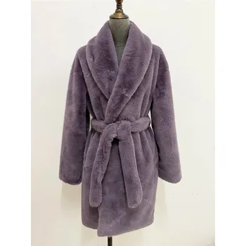 Dámský kabát Zavinovací dámský kabát z umělé kožešiny s páskem Barva: Fialová, Velikost: 2XL