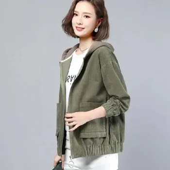 Dámská softshellová bunda manšestrová bunda s kapucí – krátký model v ležérním stylu Velikost: M, Barva (Varianta): Thin-Green