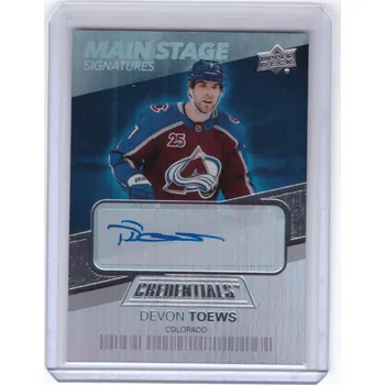 Sběratelská karetní hra 2021-22 UD Credentials DEVON TOEWS Main Stage Signatures Auto Podpis