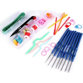 Sada háčků a pomůcek na háčkování v boxu, barva viz foto