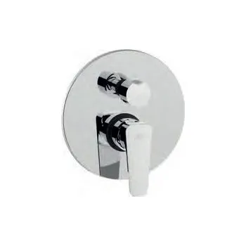 Vodovodní baterie Paffoni SLY vanová/sprchová podomítková baterie Barva: Chrom SY019CR