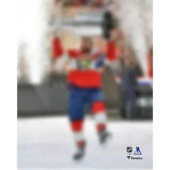 Sběratelský sportovní předmět Fanatics Fotografie Aleksander Barkov #16 Florida Panthers NHL 2025 Stanley Cup Champions 8" x 10" Raising Cup Photograph