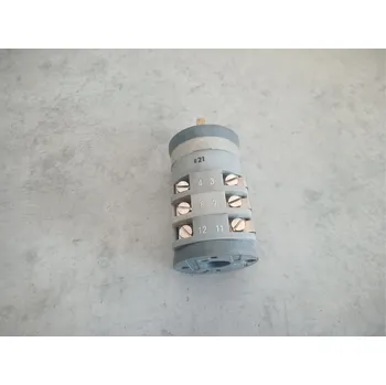 Stykač Spínač vačkový přepínač OBZOR VS16 2203 C8 16A/380V~, 3 polohy 45° Varianta: VS16 2203 C8 s vratnou nástavbou