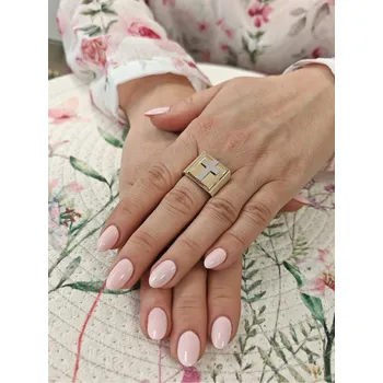 Prsten Zlatý prsten s křížem , kombinované zlato Velikost prstenu: 62, Váha: 7,51 g, Ryzost: 14kt (585/1000)