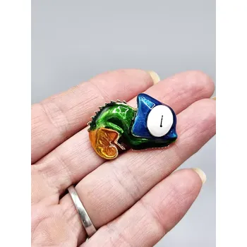 Brož Barevný chameleon - brož modro zelený