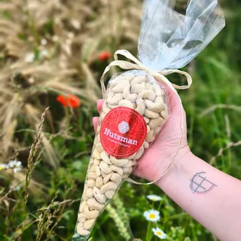NUTSMAN Dárkový kornout KEŠU W320 300 g