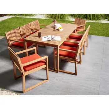 Zahradní sestava Zahradní jídelní sada světle hnědá certifikované akáciové dřevo 9dílný stůl 8 židlí červené podsedáky rustikální styl Beliani