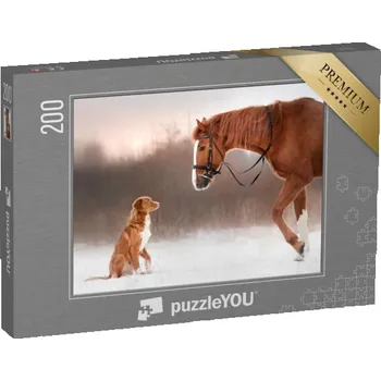 Puzzle puzzle 200 dílků „Kůň a pes na procházce sněhem“
