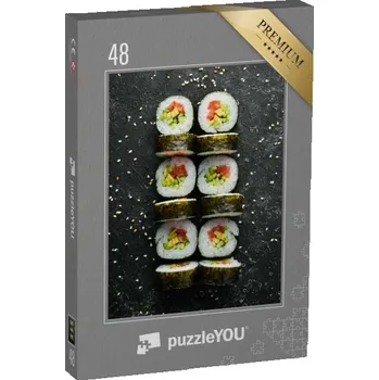 Puzzle puzzle 48 dílků „Domácí vegetariánské sushi s avokádem a rajčaty“