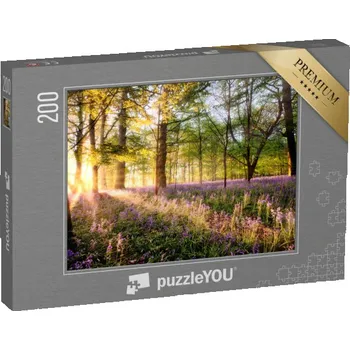 Puzzle puzzle 200 dílků „Zvonky v lese při východu slunce“