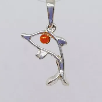 Přívěsek Přívěsek Delfínek s jantarovým očkem (přívěsek)