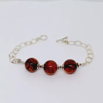 Náramek Stříbrný náramek s třemi kuličkami jantaru HM (náramek)