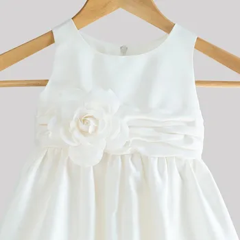 Kojenecké šaty Pidilidi šaty slavnostní, družičkové, Pidilidi, PD951, krémová Velikost: 104, SizeAge: 4roky