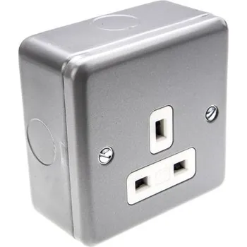 Elektrická zásuvka Zásuvka Šedá 1cestná nespínaná 13A Vnitřní IP2XD MK Electric 230 V