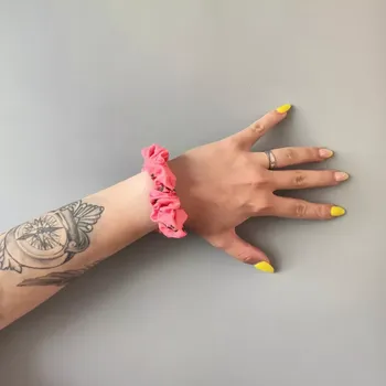 Bavlněná Scrunchie gumička korálová S