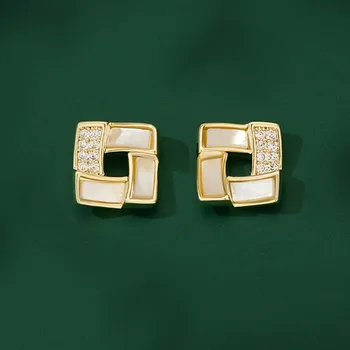 Náušnice Éternelle Perleťové náušnice se zirkony E1412-5515K Zlatá