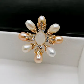 Brož Éternelle Brož se sladkovodními perlami, opálem a zirkony Michelangela B7113-XZ811 Zlatá