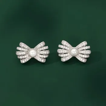 Náušnice JAY Elegantní náušnice se zirkony ve tvaru mašle JAY-0123-H023382 Stříbrná