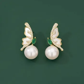 Náušnice Éternelle Náušnice s bílou perlou a zirkony Catarina - motýl E1438-8B410 Zlatá Bílá